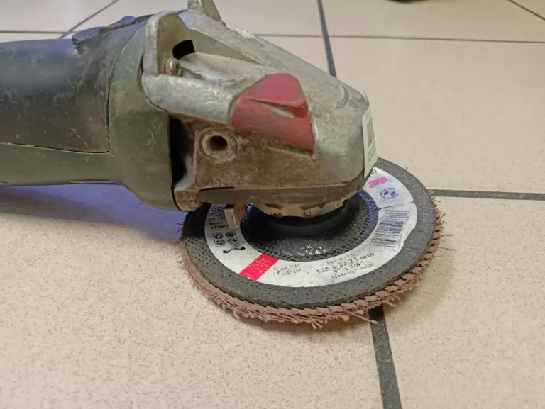 SZLIFIERKA KĄTOWA METABO WE 9-125 QUICK