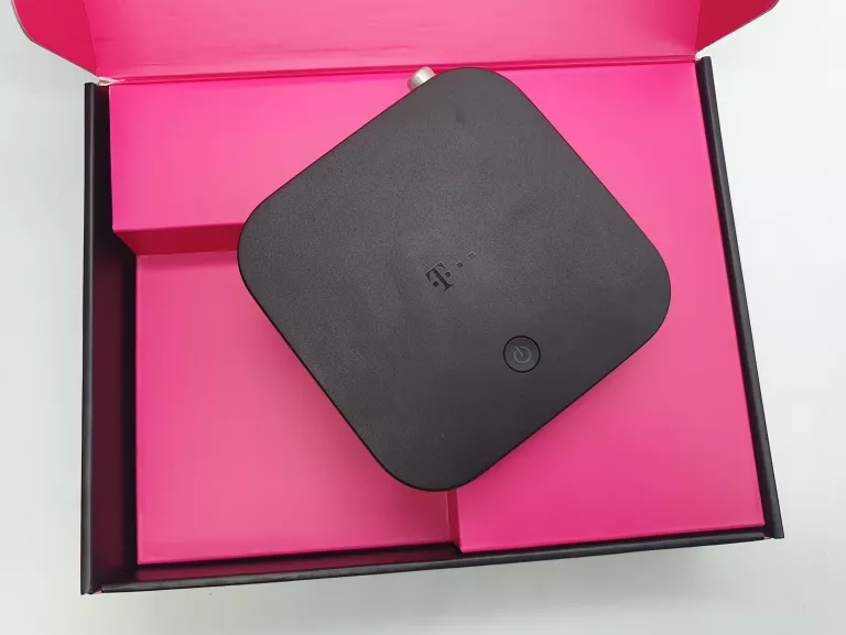 DEKODER TV BOX STB-HY4402