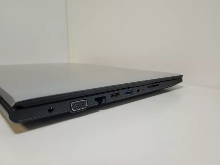 LAPTOP LENOVO IDEAPAD 310 RAM 4GB/I3/WIN10/1TB WARTO/OKAZJA