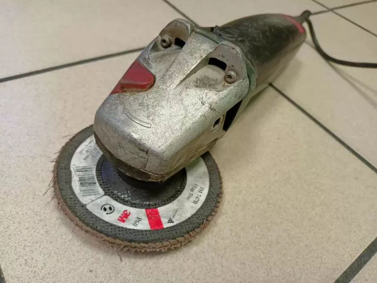 SZLIFIERKA KĄTOWA METABO WE 9-125 QUICK