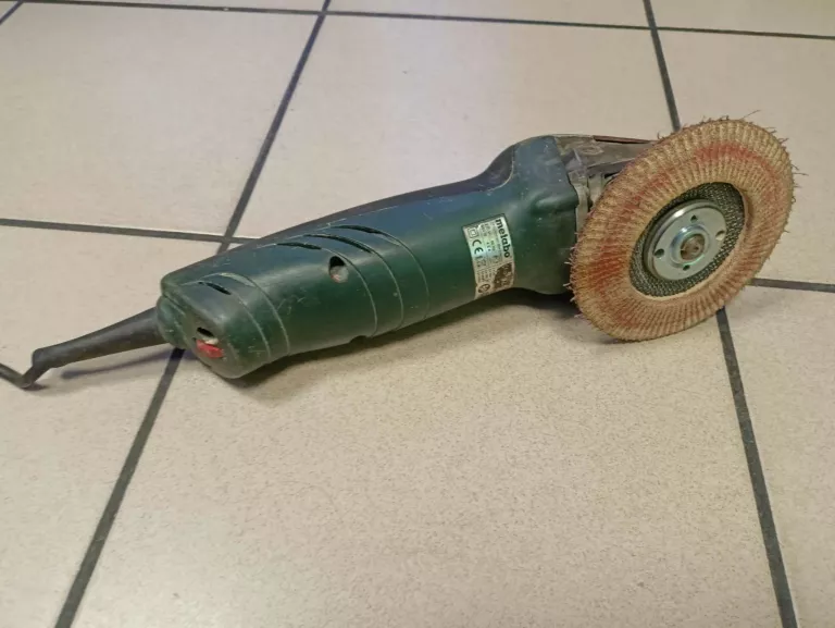 SZLIFIERKA KĄTOWA METABO WE 9-125 QUICK
