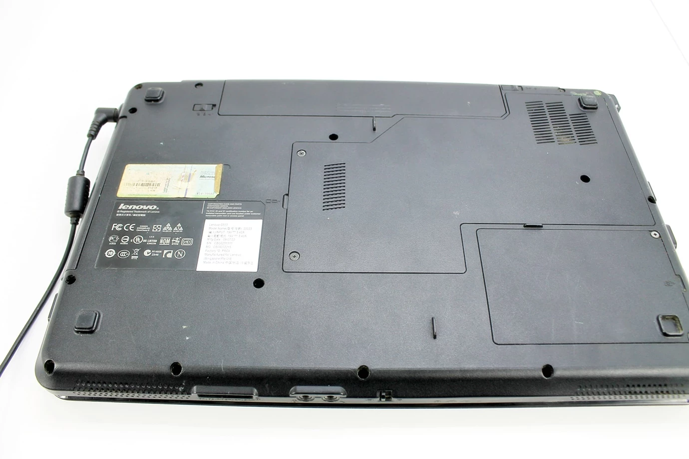 laptop-lenovo-g550-z-zasilaczem-opis-typ-dysku-twardego-hdd