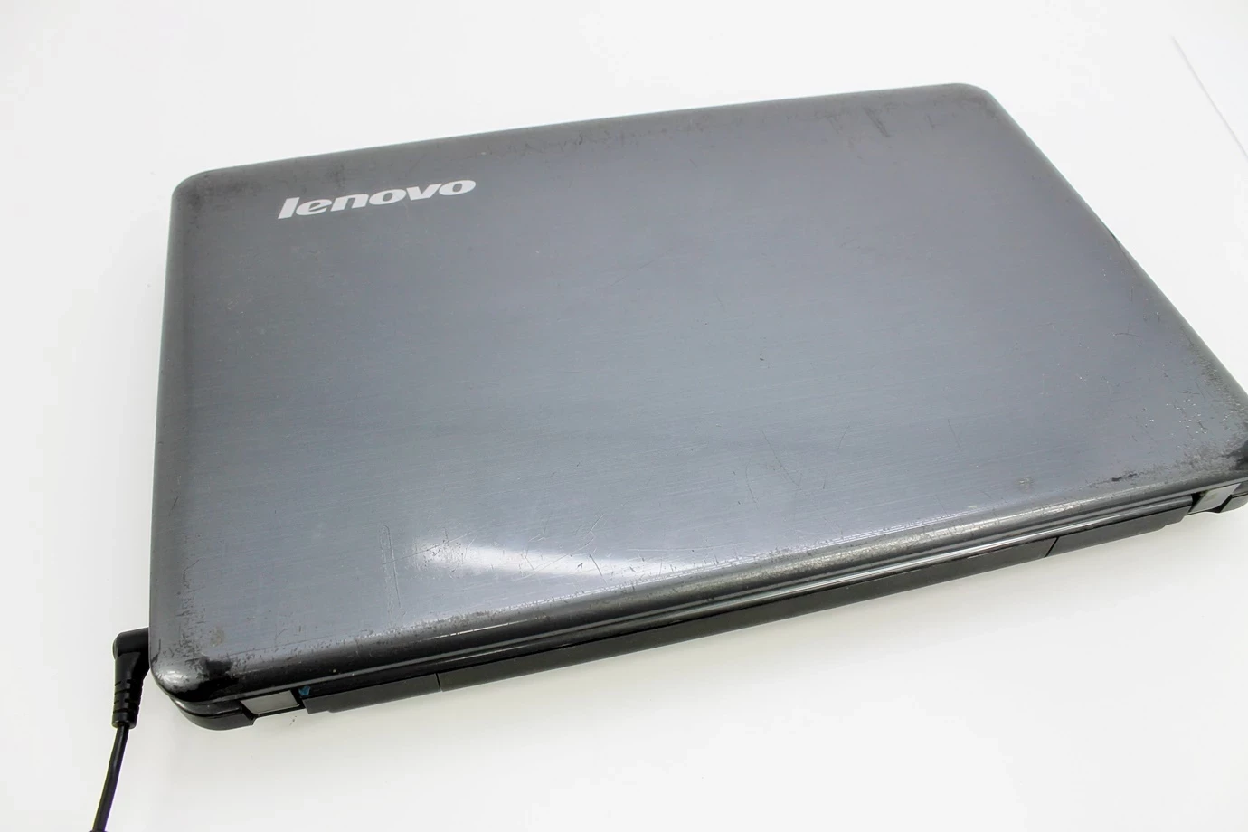 laptop-lenovo-g550-z-zasilaczem-opis-pojemnosc-dysku-256