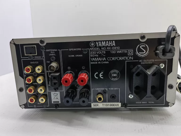 WIEŻA KINO DOMOWE YAMAHA RX-E810
