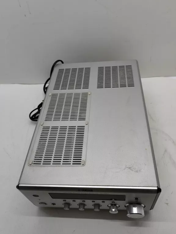 WIEŻA KINO DOMOWE YAMAHA RX-E810