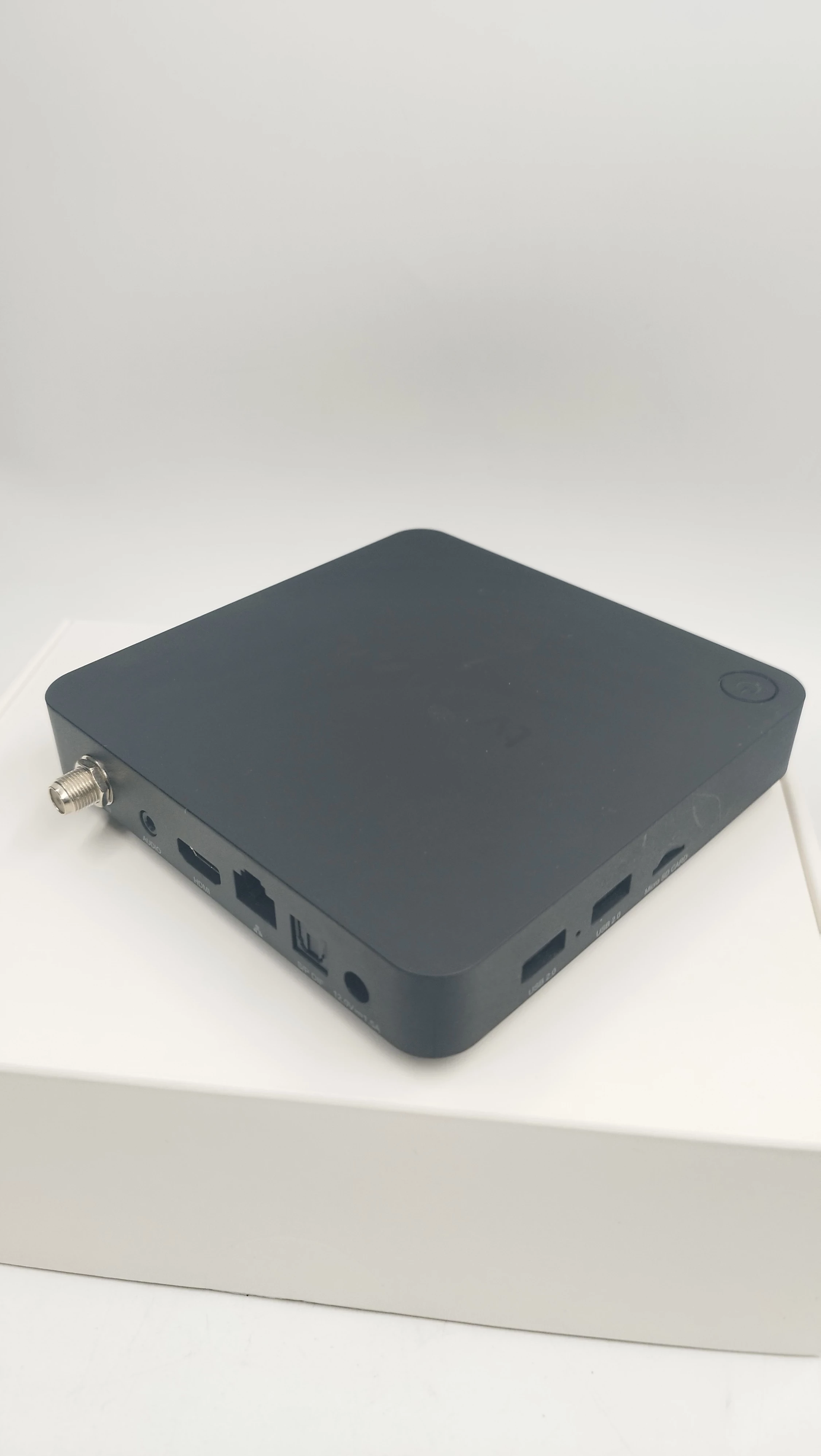 tv-smart-4k-box-dv8988-ean-gtin-0744173824611