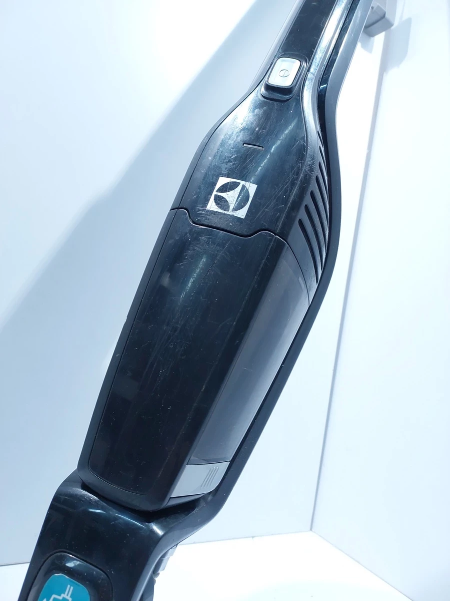 electrolux-eerc70eb-odkurzacz-pionowy-kod-producenta-eerc70eb