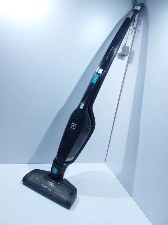 electrolux-eerc70eb-odkurzacz-pionowy-mickiewicza-6019-bielsk-podlaski
