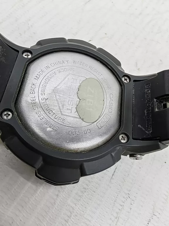 ZEGAREK CASIO GD-200 + PUDEŁKO