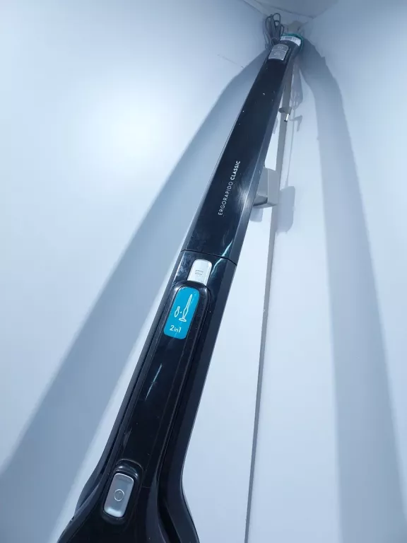 electrolux-eerc70eb-odkurzacz-pionowy-ean-gtin-7332543594504