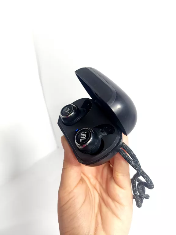 sluchawki-bt-jbl-reflect-flo-pro-ip68-komplet-transmisja-sygnalu-bluetooth