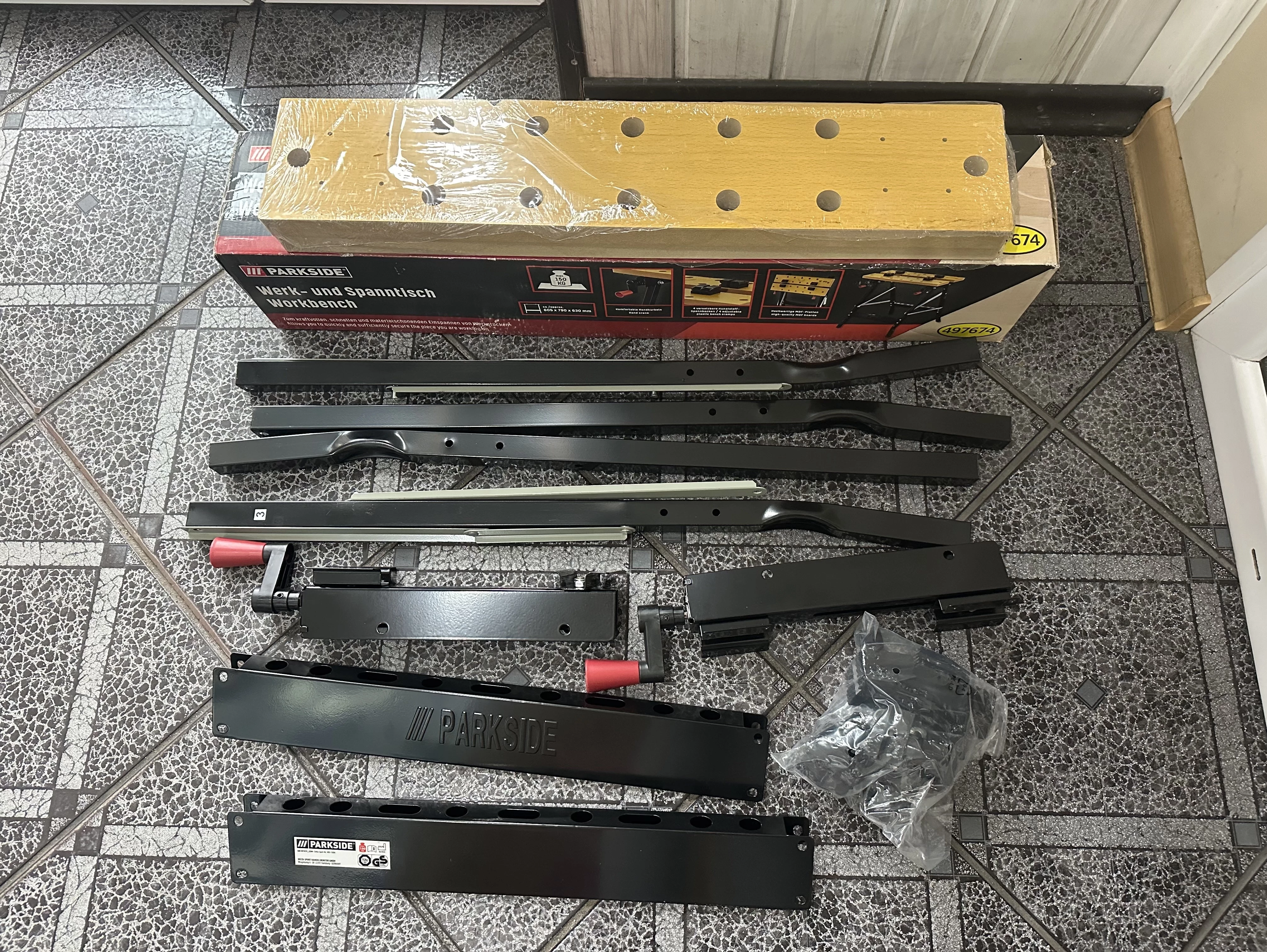 stol-warsztatowy-zaciskowy-skladany-parkside-idealny-stan-ean-gtin-6942629227861