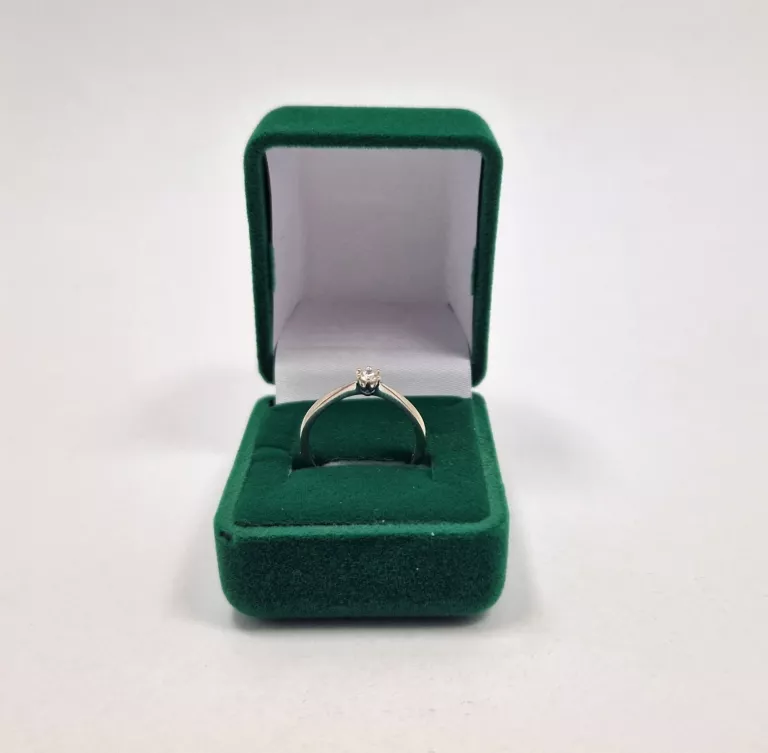 zloty-pierscionek-z-brylantem-008ct-585-r7-132g-waga-132