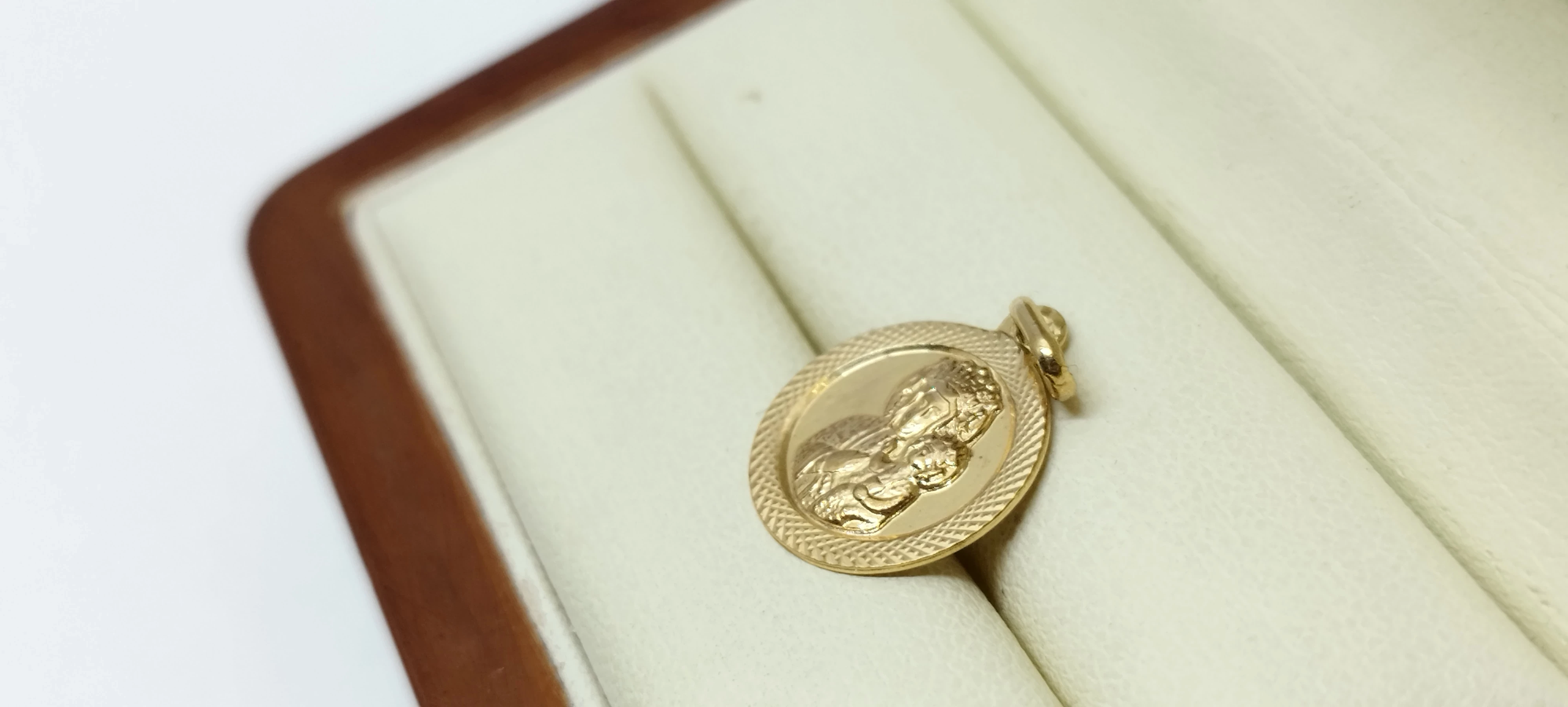 zloty-medalik-070gr-333pr-stan-11323-2