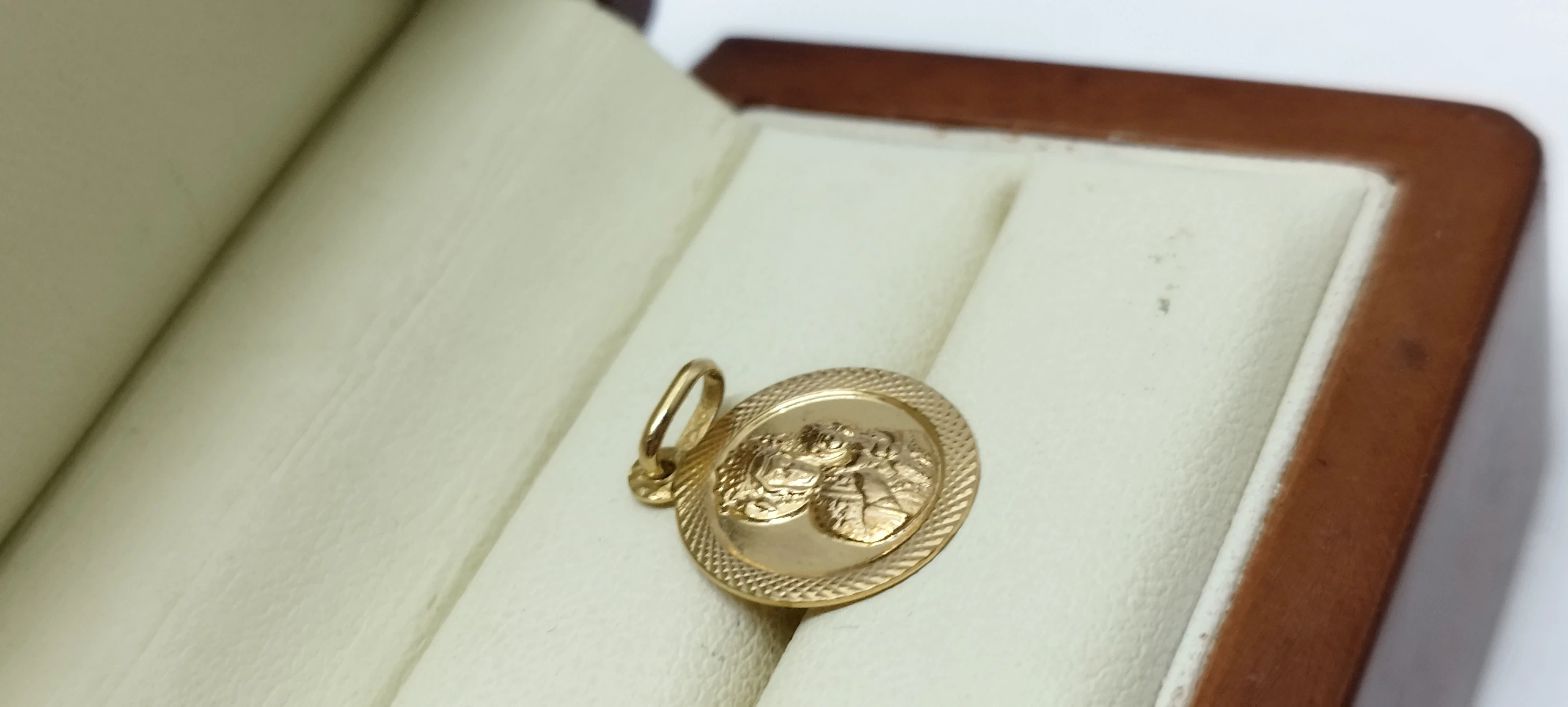 zloty-medalik-070gr-333pr-rodzaj-2205-2