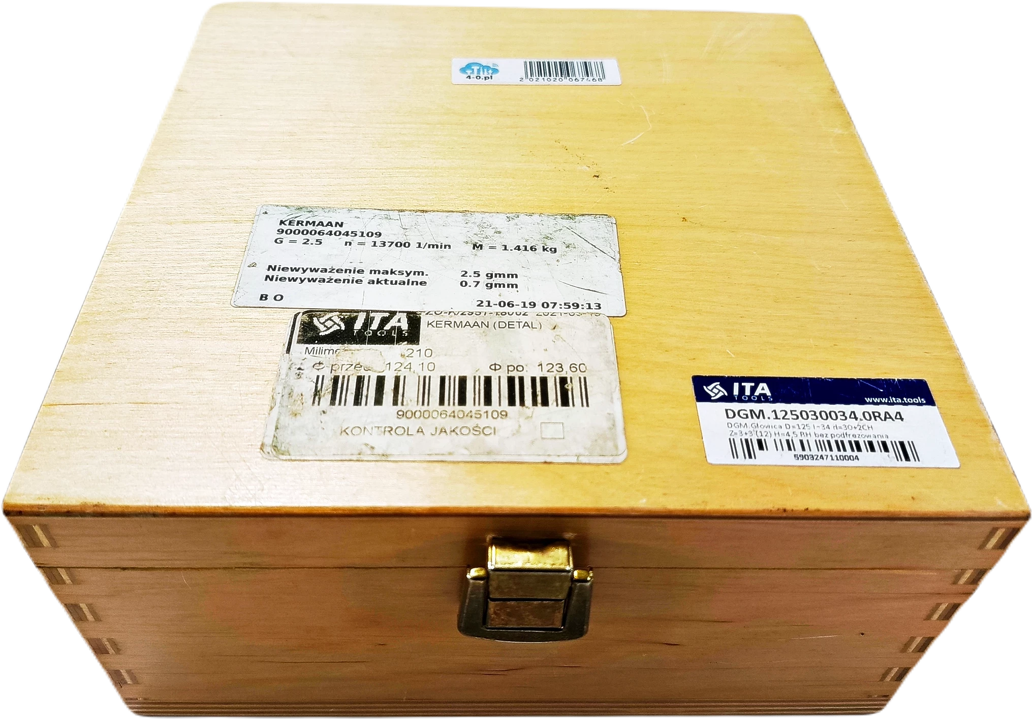 diamentowa-glowica-formatyzujaca-do-okleiniarek-cmt-dgm1250300340ra4-stan-powystawowy