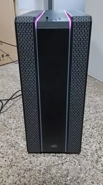 PC RAYZEN 5 8GB RAM RX570+ AKCESORIA | Komputery stacjonarne | Loombard.pl