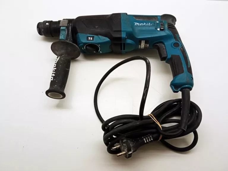 MŁOTOWIERTARKA MAKITA SDS PLUS 800 W