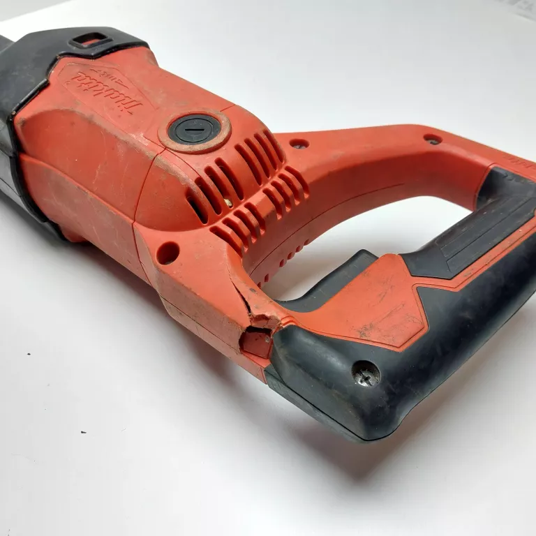 PIŁA SZABLASTA MAKITA M4500
