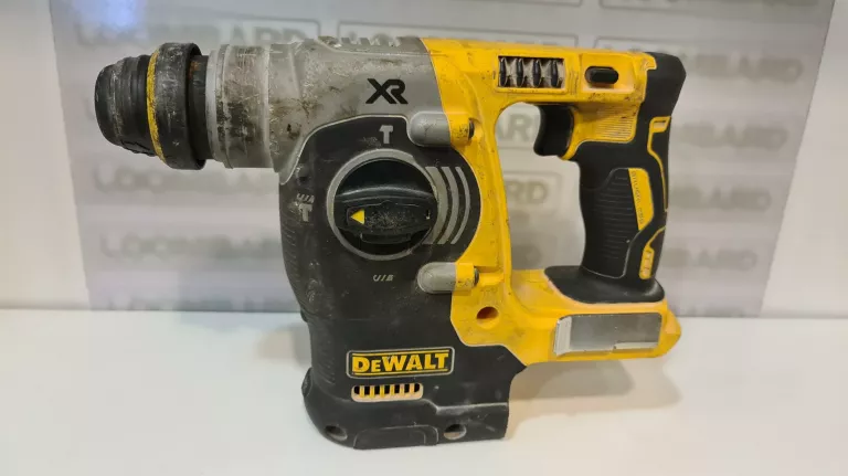 MŁOTOWIERTARKA BEZSZCZOTKOWA SDS-PLUS DEWALT DCH273