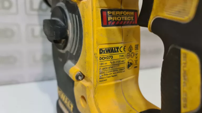 MŁOTOWIERTARKA BEZSZCZOTKOWA SDS-PLUS DEWALT DCH273