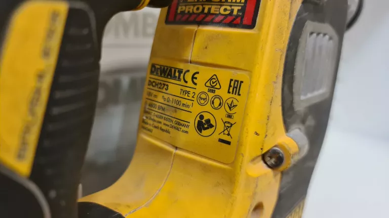 MŁOTOWIERTARKA BEZSZCZOTKOWA SDS-PLUS DEWALT DCH273
