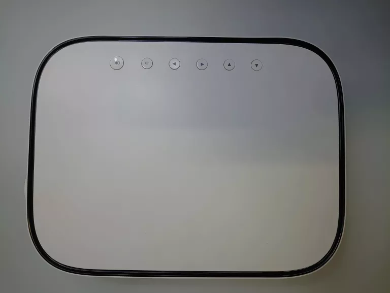 PROJEKTOR LED FULL HD 4K 8500 LM ANDROID BT WIFI OPIS!!