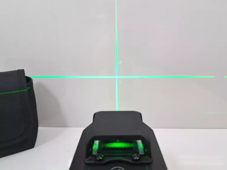 LASER KRZYŻOWY BOSCH UNIVERSALLEVEL 360