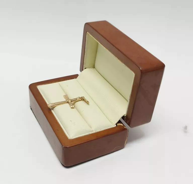 zloty-krzyzyk-183gr-585pr-unii-europejskiej-1-gizycko-kdt