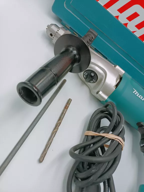 wiertarka-udarowa-makita-hp2050-zadbana-stan-uzywany