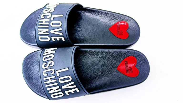 KLAPKI LOVE MOSCHINO CZARNE R38