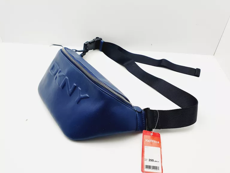 Dkny logo outlet fanny pack