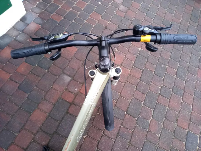 rower-giant-revel-w5-kola-26-rozmiar-ramy-brak-informacji