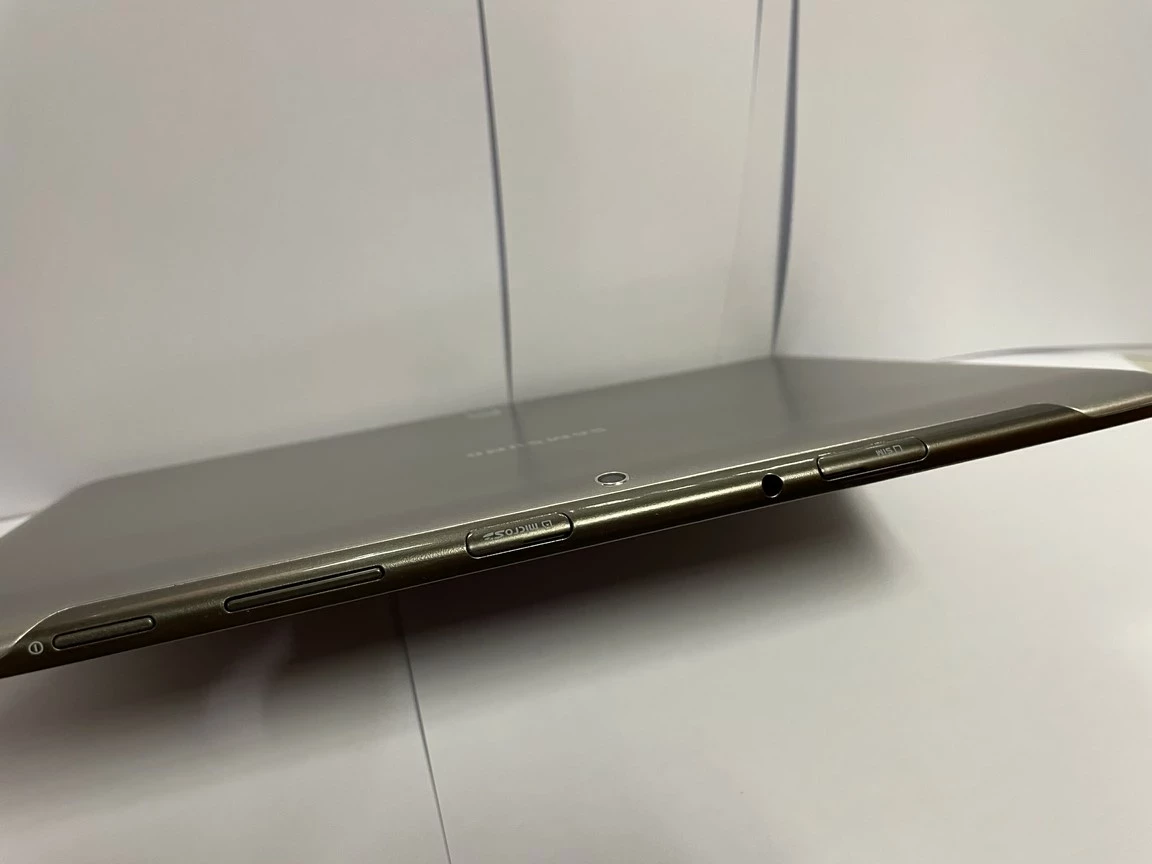 tablet-samsung-galaxy-tab-2-101-gt-p5100-modem-3g-1gb16gb-etui-lad-ean-gtin-8806085262409