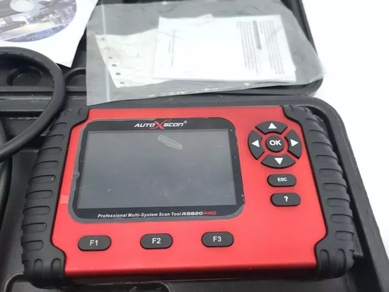 PROFESJONALNY TESTER DIAGNOSTYCZNY GM RS820PRO