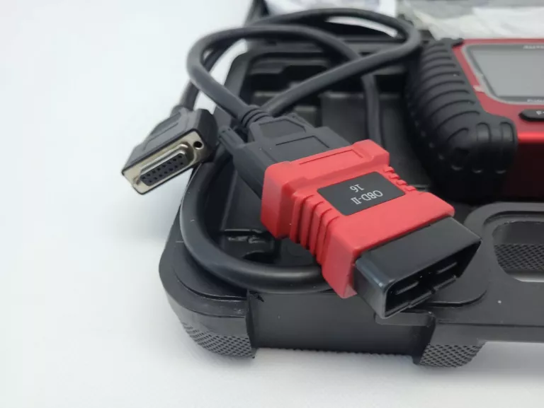 PROFESJONALNY TESTER DIAGNOSTYCZNY GM RS820PRO