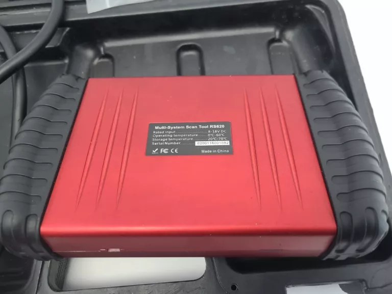 PROFESJONALNY TESTER DIAGNOSTYCZNY GM RS820PRO