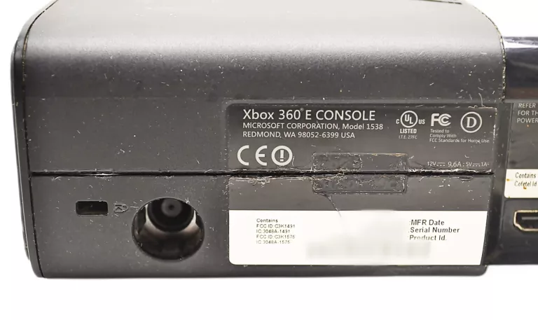 KONSOLA XBOX 360 E 500GB PAD ZASILACZ HDMI