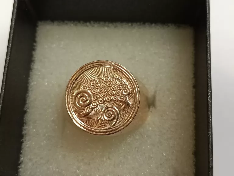 CIEKAWY MĘSKI SYGNET 9,90G ROZMIAR 27 PR585 14K