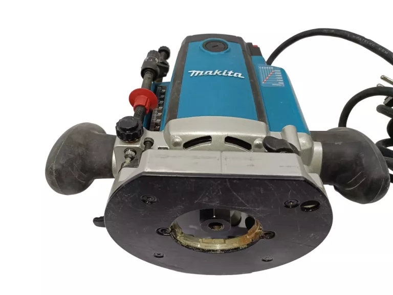 MAKITA RP2303FCXJ FREZARKA 2100W