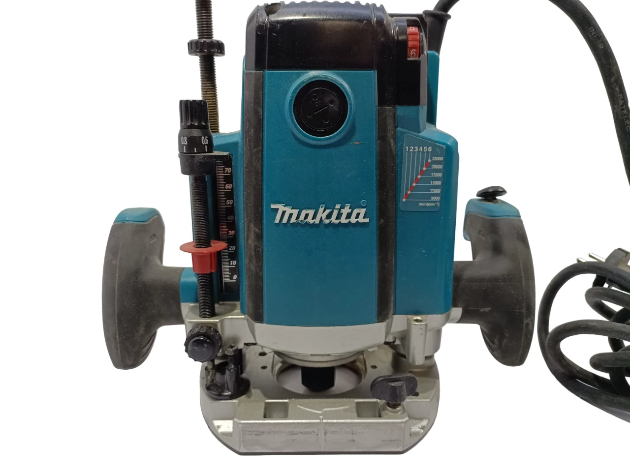 makita-rp2303fcxj-frezarka-2100w-stan-uzywany