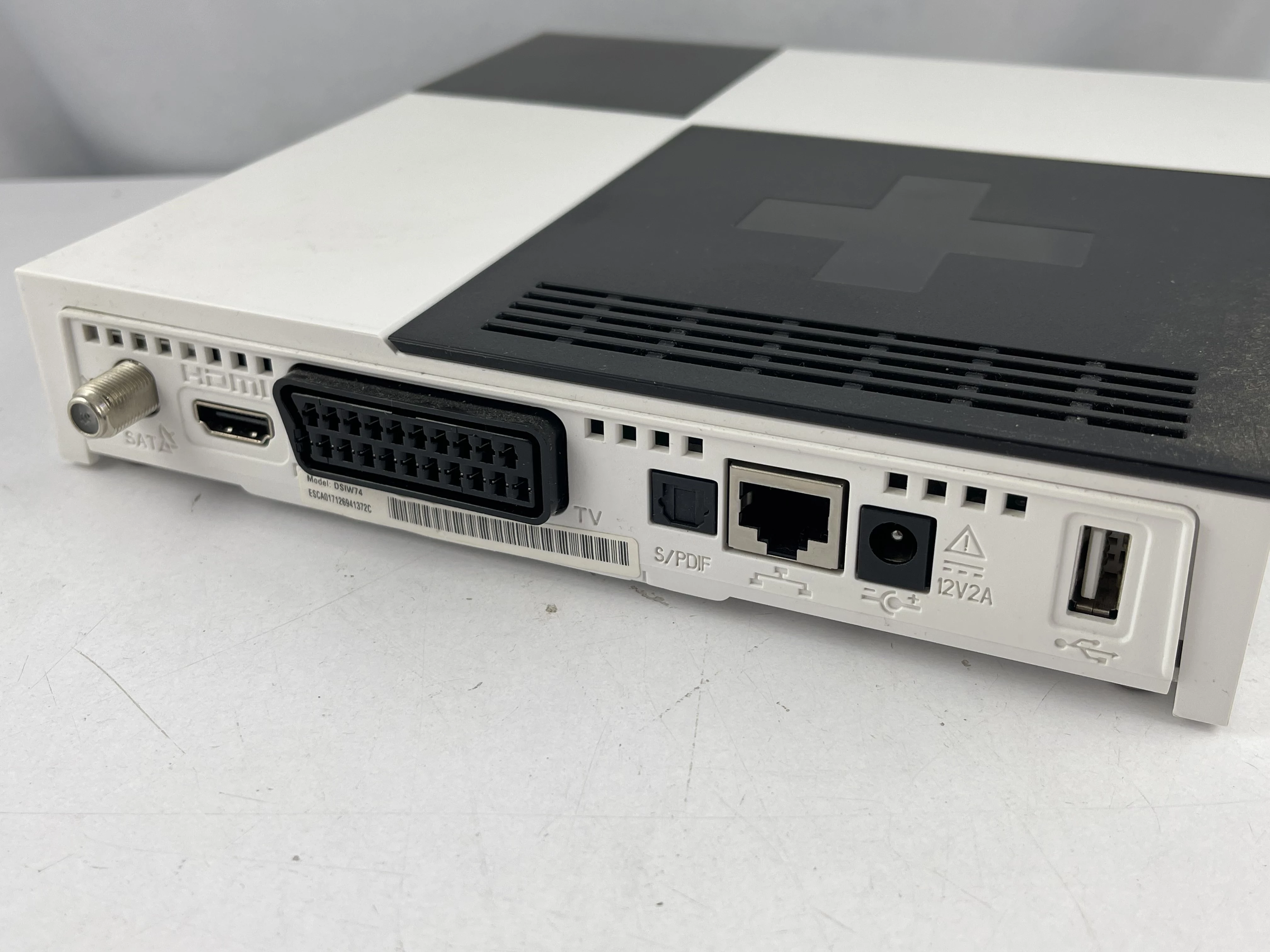 dekoder-tnk-nc-na-karte-at-at-kod-producenta-wifibox