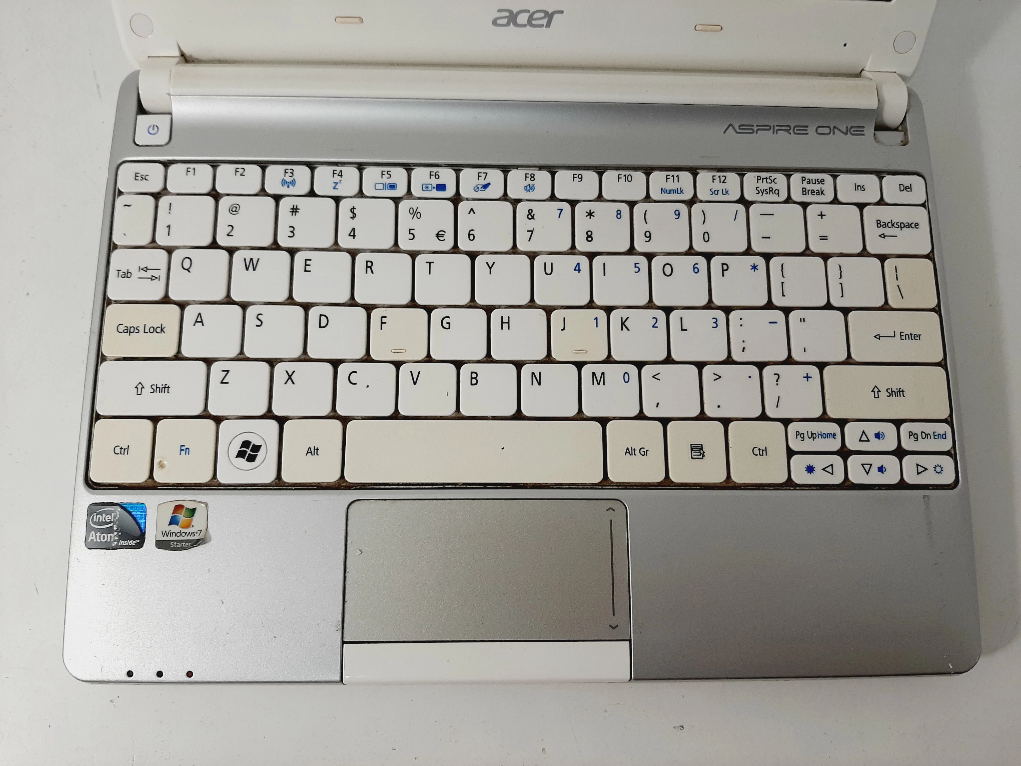 acer-aspire-one-d270-uszkodzona-matryca-rozdzielczosc-px-1024-x-600