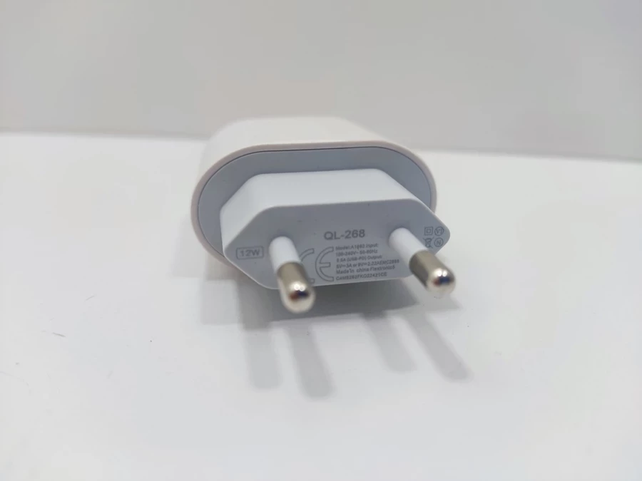 ladowarka-sieciowa-iphone-ipad-ipod-24a-12-w-stan-11323-2