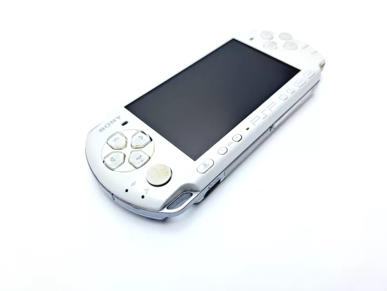 konsola-psp-1004-biala-gry-lad-wersja-konsoli-fat-classic