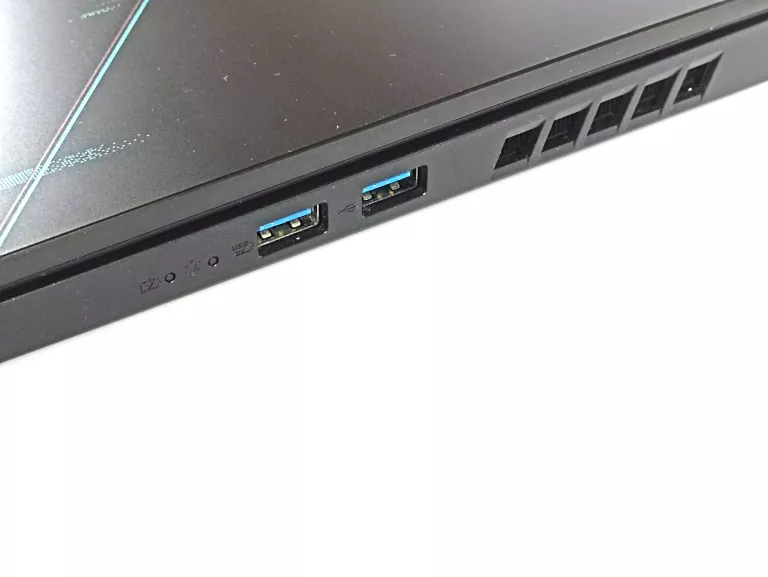 LAPTOP ACER NITRO 5 *I5-12/16GB/1TB/RTX3060*