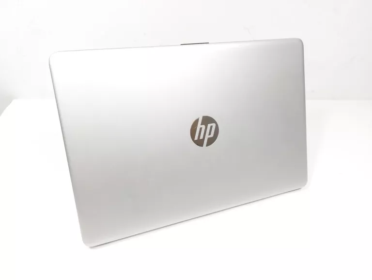 HP 15-DW0013NW 15,6"/I3/4GB/256GB/WIN10 (6LL64EA)