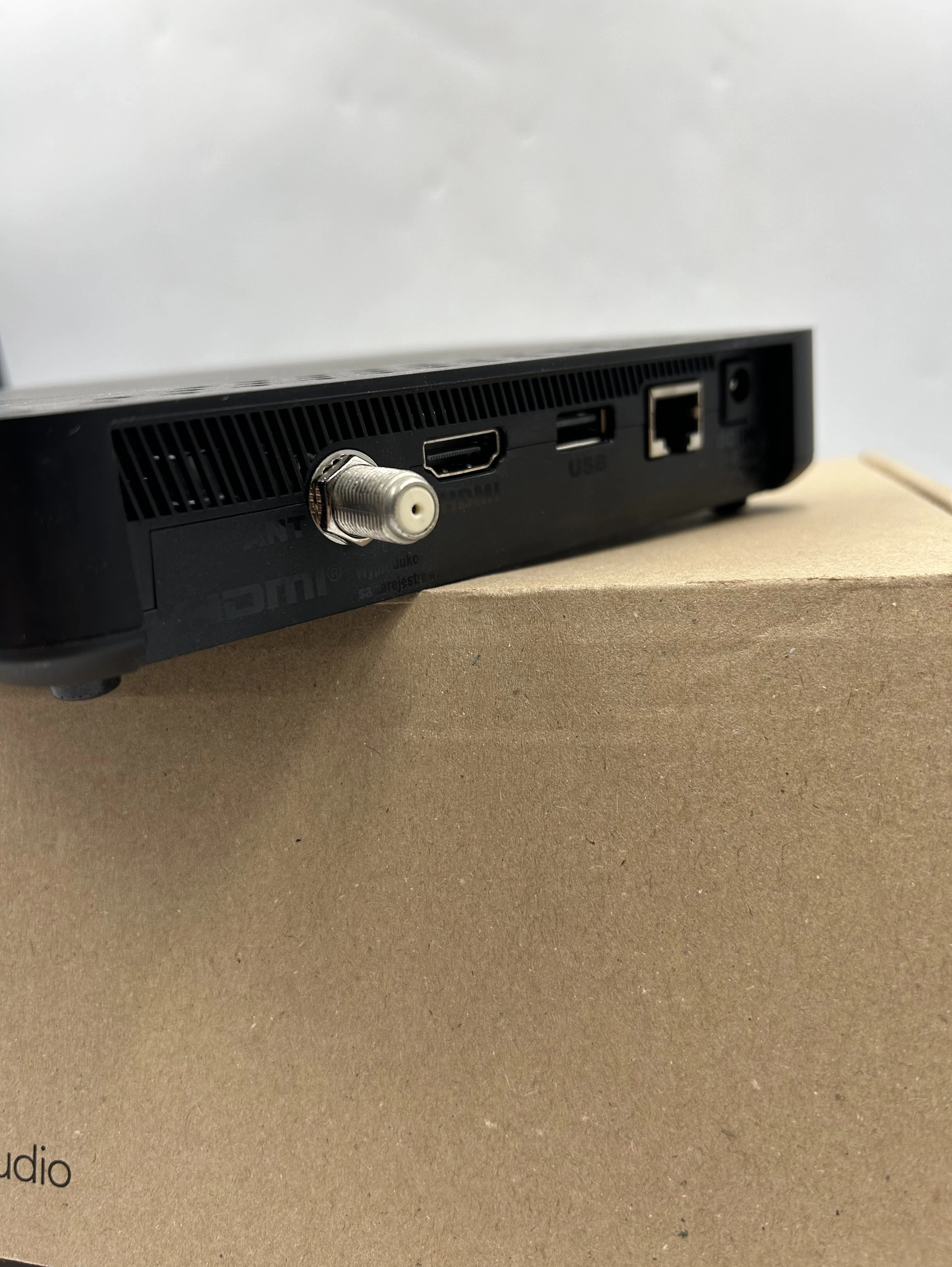 dekoder-netia-d64an-rodzaj-analogowy