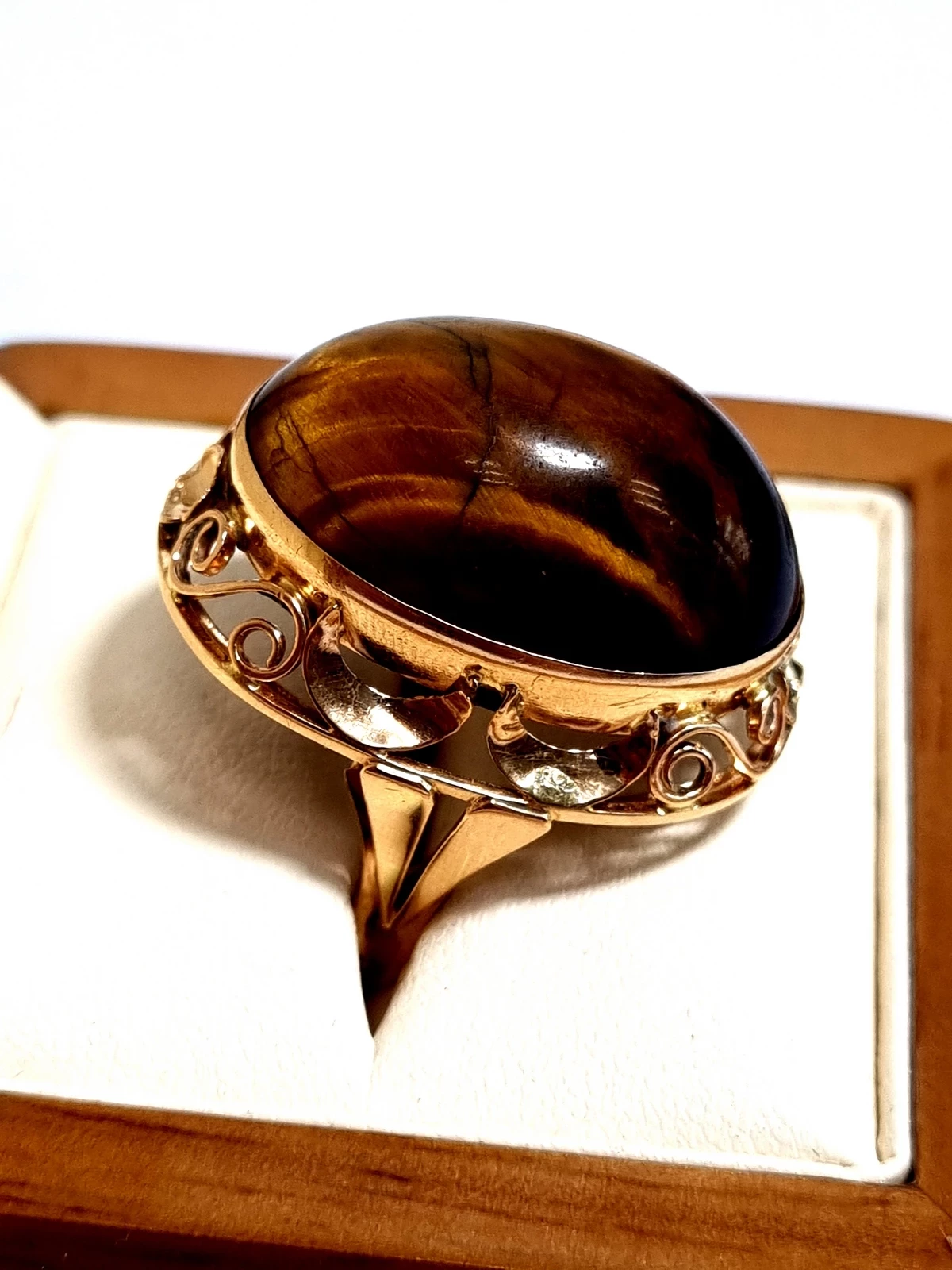 piekny-zloty-pierscionek-1102g-585-r18-rodzaj-2205-2