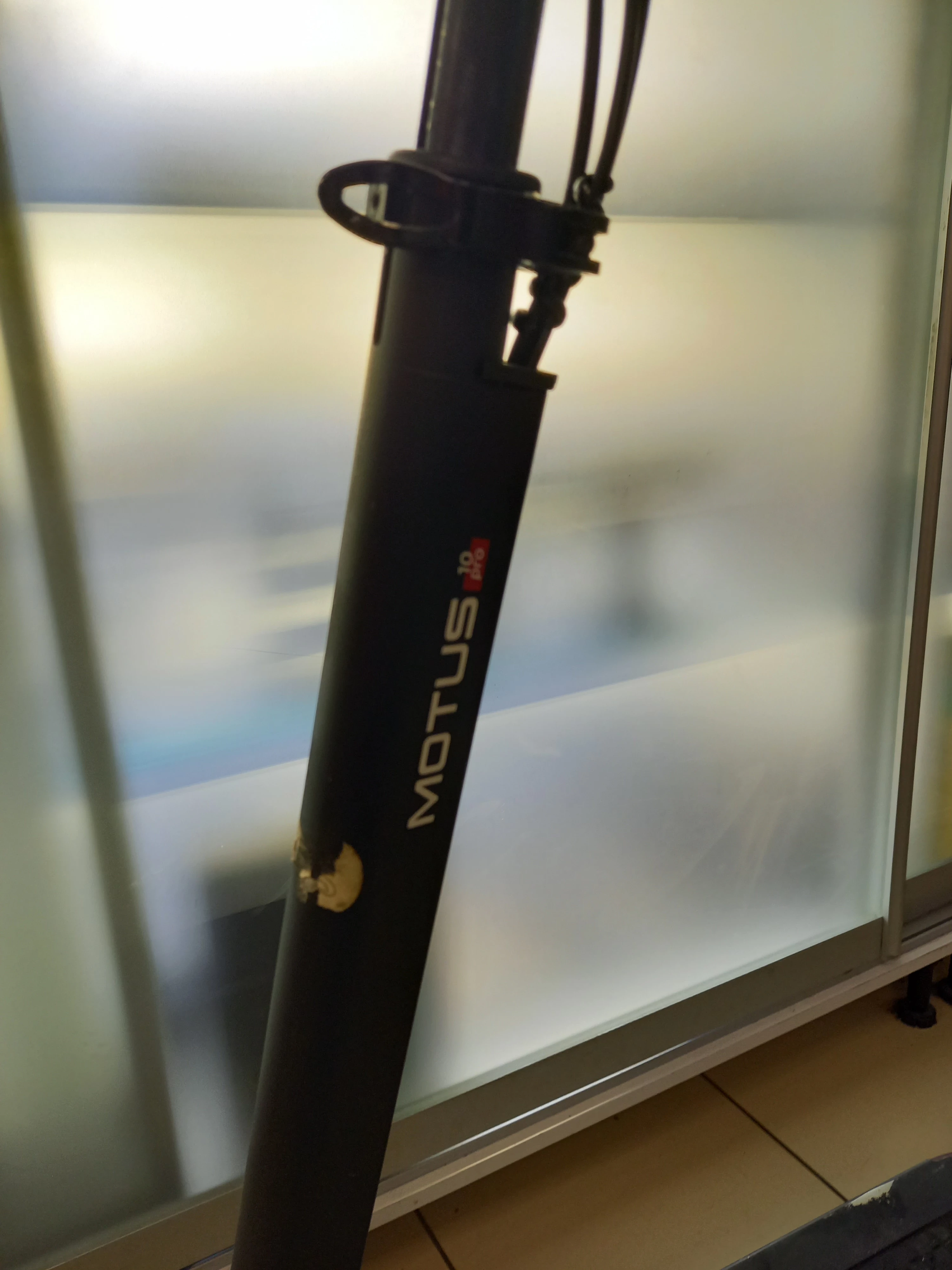 hulajnoga-elektryczna-motus-10-pro-predkosc-maksymalna-20